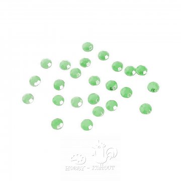 Nažehlovací kamínky zelená sv. 24 ks / 4 mm