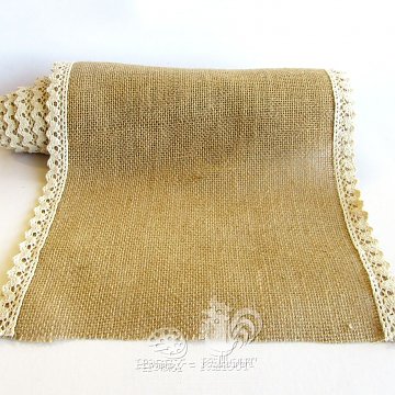 Juta běhoun s krajkou š. 28 cm / role 4,5 m