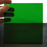 Sklo Spektrum 15 x 15 cm průhledná zelená střední