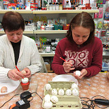 MADEIRA - Vrtání a zdobení velikonočních vajíček voskem